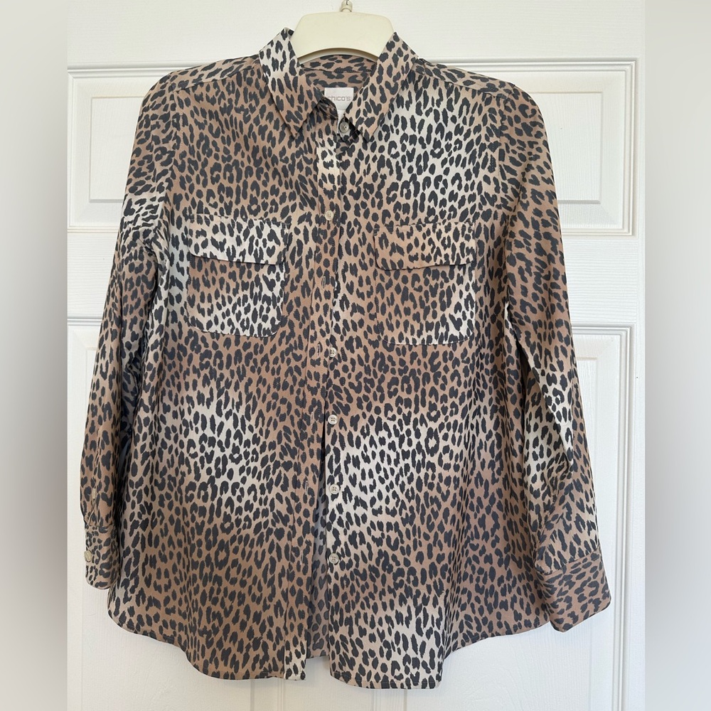 Chico's Button Down Tunic Animal Pattern Pockets Modal Blend Long
Sleeve Size 1
